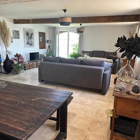 Holiday home Domaine Du De