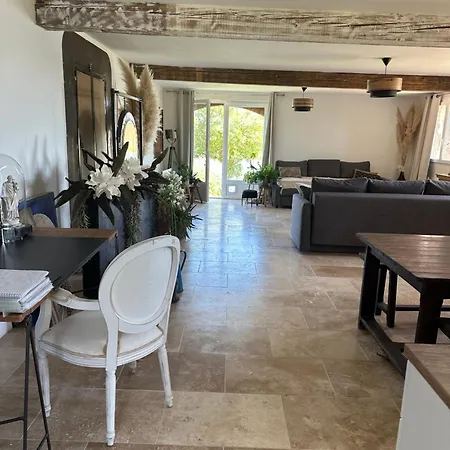 Holiday home Domaine Du De *
